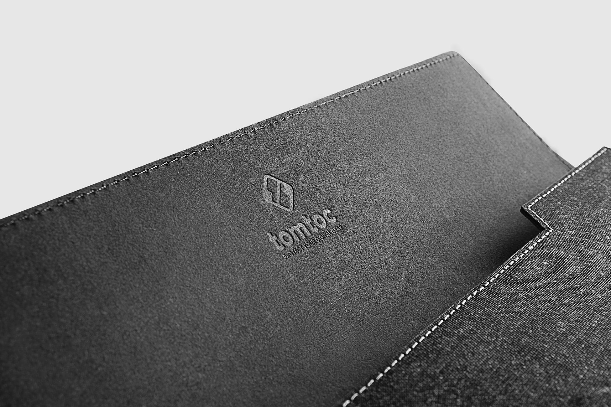 Túi chống sốc Tomtoc Premium Leather For Macbook Pro/Air M1 13/15/16Inch Gray - Hàng chính hãng
