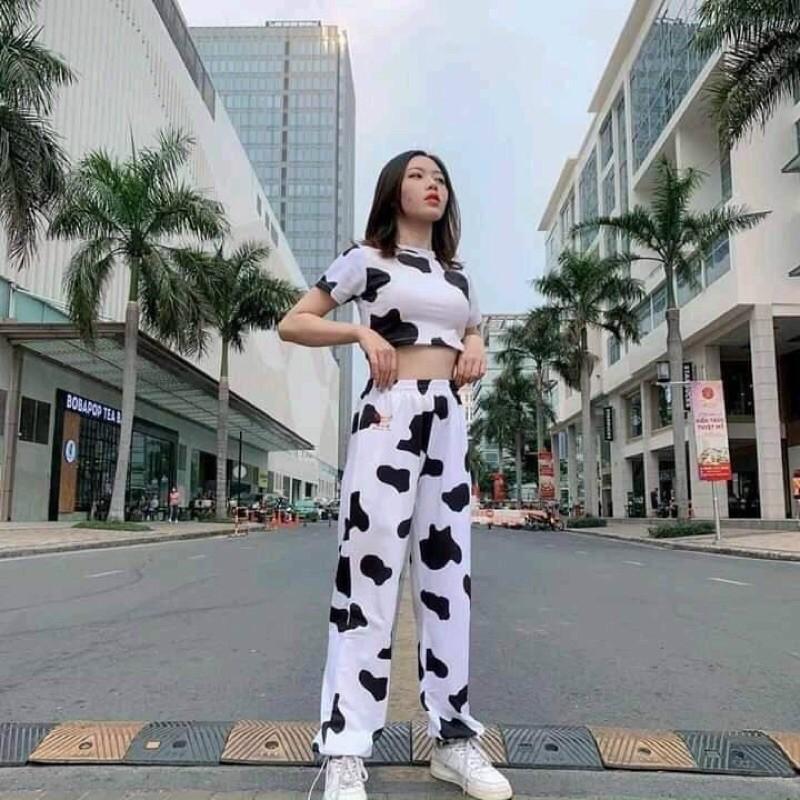 Áo croptop nữ in bò sữa