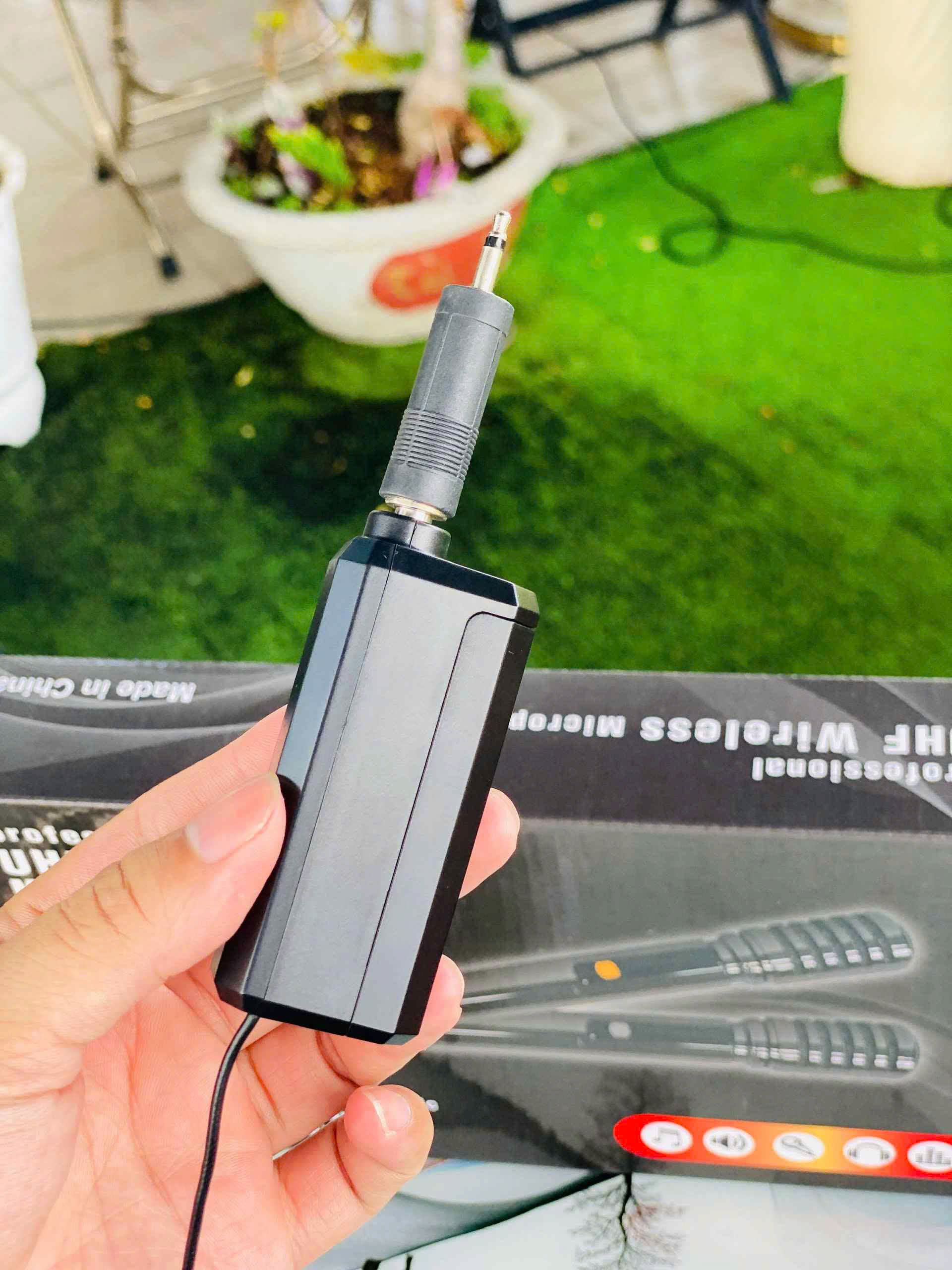 Micro MTMAX Max139 Cho Dàn Karaoke, Loa Kéo, Amply Cao Cấp Chính Hãng, Củ Micro Cao Cấp Set Tần Số, Âm Lượng Trên Thân Micro Hàng Chính Hãng
