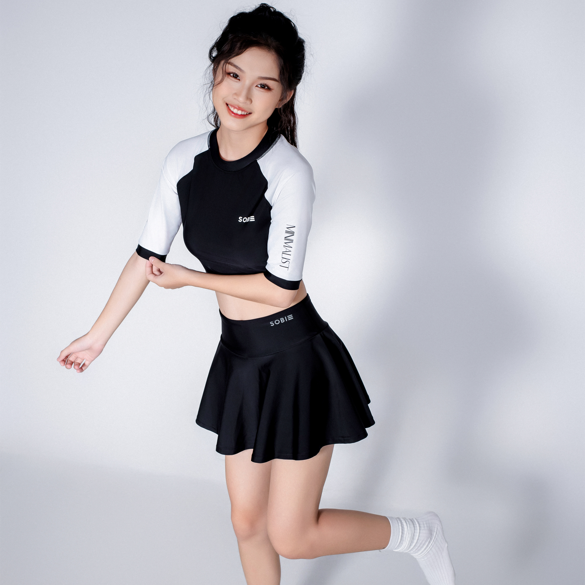 Kaylin Áo bơi nữ croptop tay lửng SOBIE