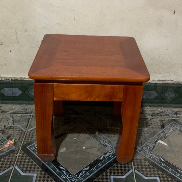 Đôn gỗ