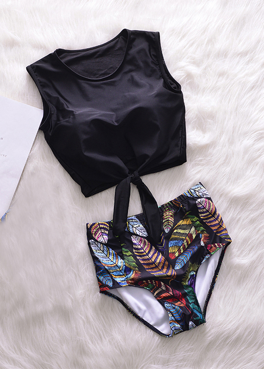 Bikini 2 mảnh nữ, có size nhỏ 38kg, áo dáng croptop trẻ trung sẵn đệm, quần cạp thấp họa tiết nổi bật | KT065