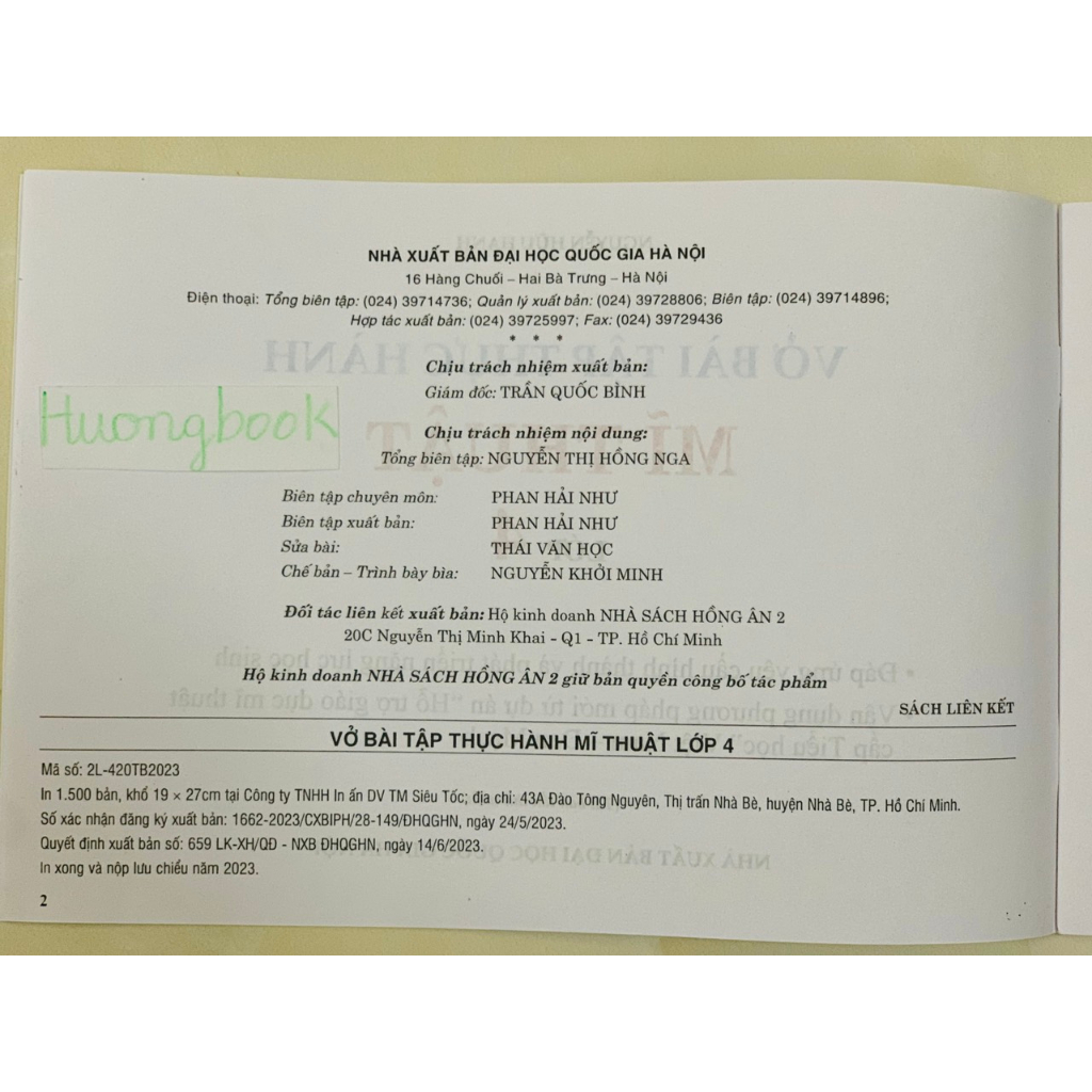 Sách -Vở Bài Tập Thực Hành Mĩ Thuật Lớp 4