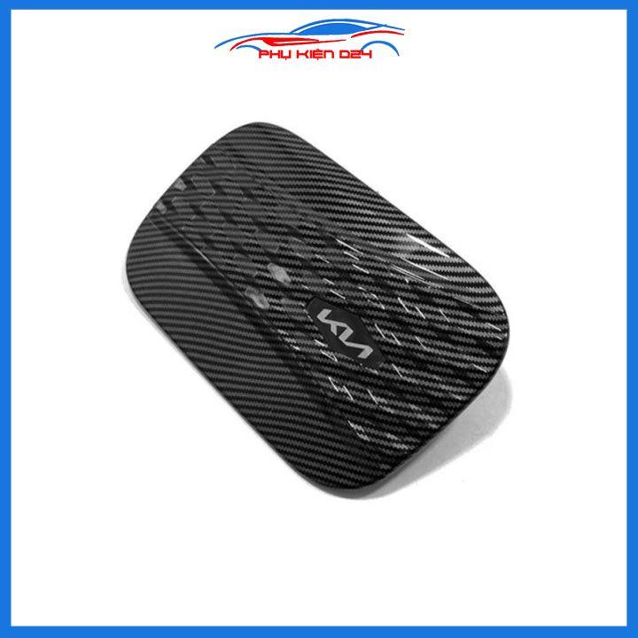 Ốp nắp xăng Carnival 2022-2023 vân cacbon bảo vệ chống trầy trang trí ô tô