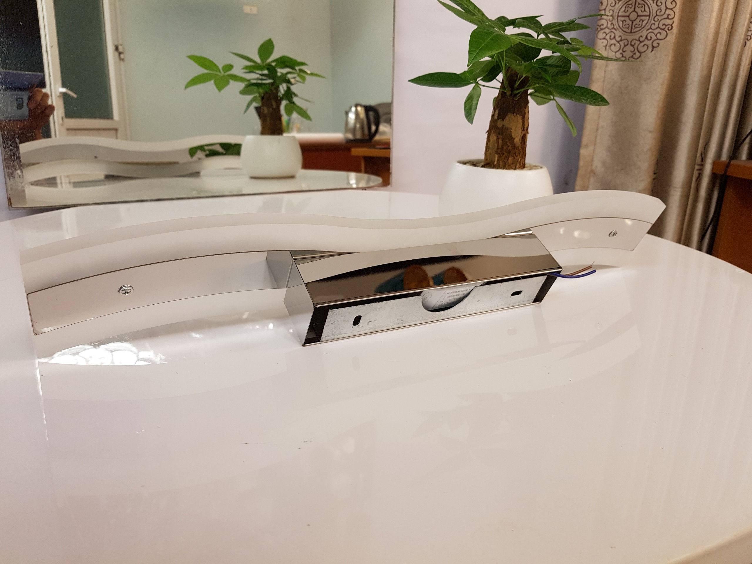 Đèn gương, đèn tranh trang trí phòng tắm hiện đại đẹp - DG0011-510