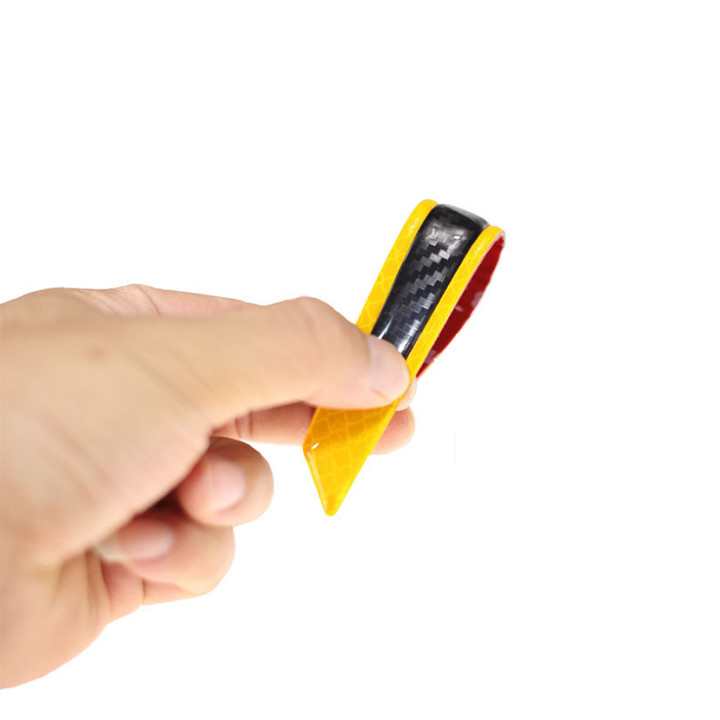 Nẹp chống va đập phản quang ô tô, xe hơi FQ112VD màu Vàng Đen