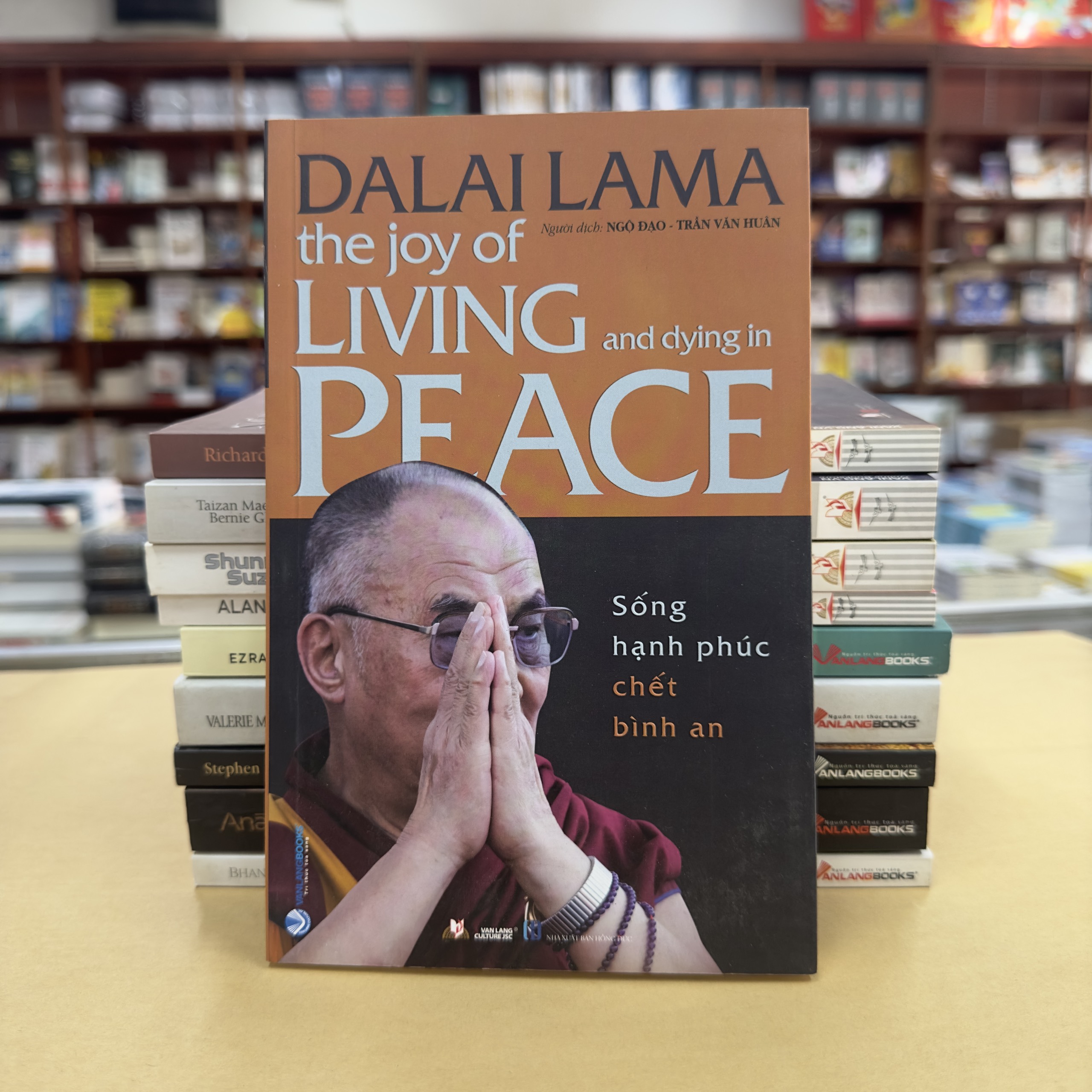 Sống Hạnh Phúc Chết Bình An - Vanlangbooks - Tái Bản