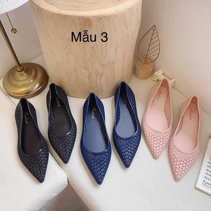 GIÀY NHỰA DẺO ĐI MƯA