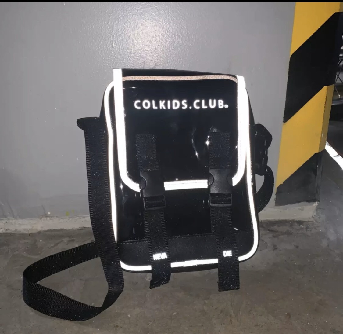 Túi Đeo Chéo Phản Quang Mini Bag Colkids Club Unisex SS3 - Đen