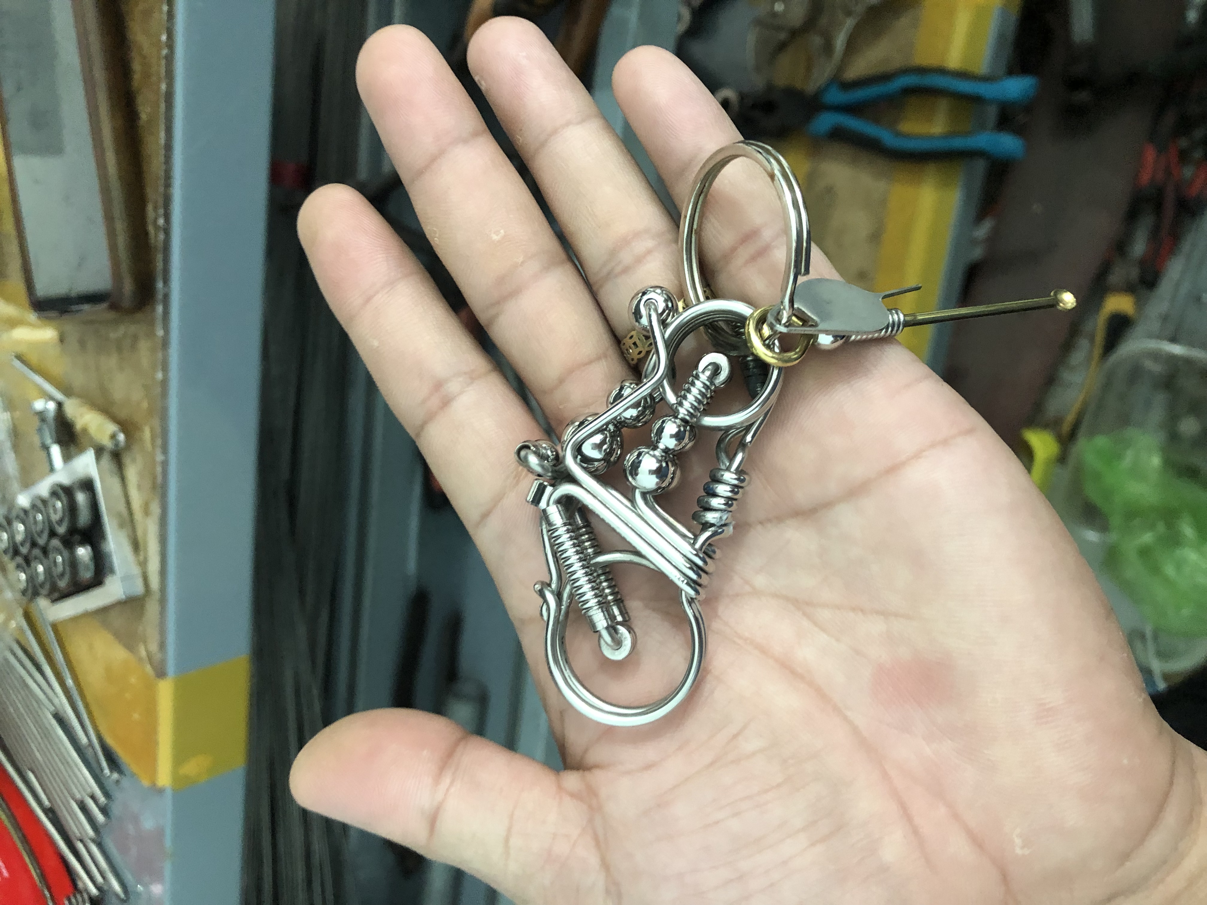 Móc khoá thủ công inox