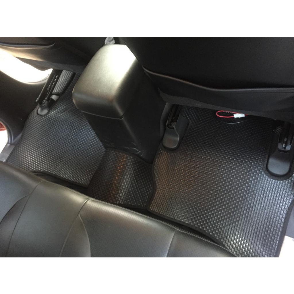 Thảm lót ô tô KATA cho xe Mitsubishi Triton - Khít với sàn, Chống trơn, Không mùi, Không ẩm mốc