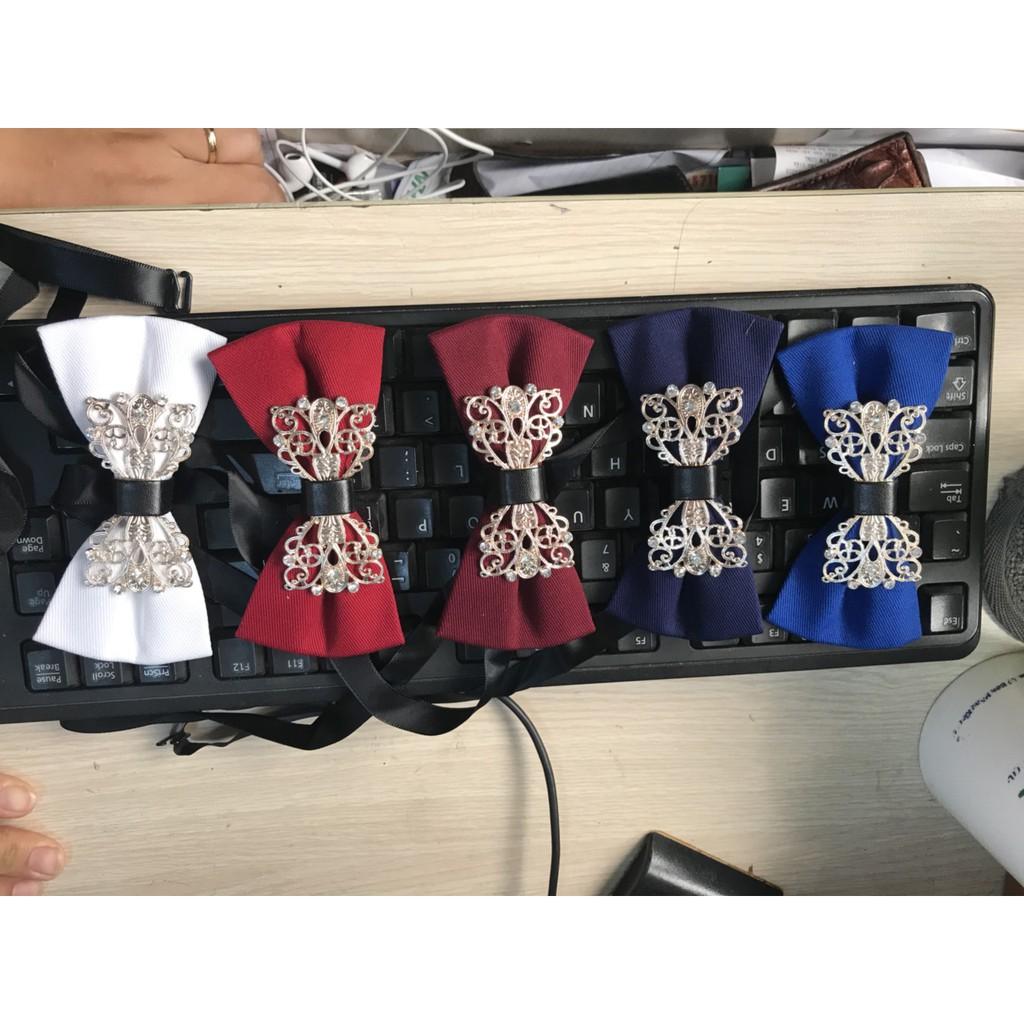 Nơ cài cao cấp dành cho chú rể