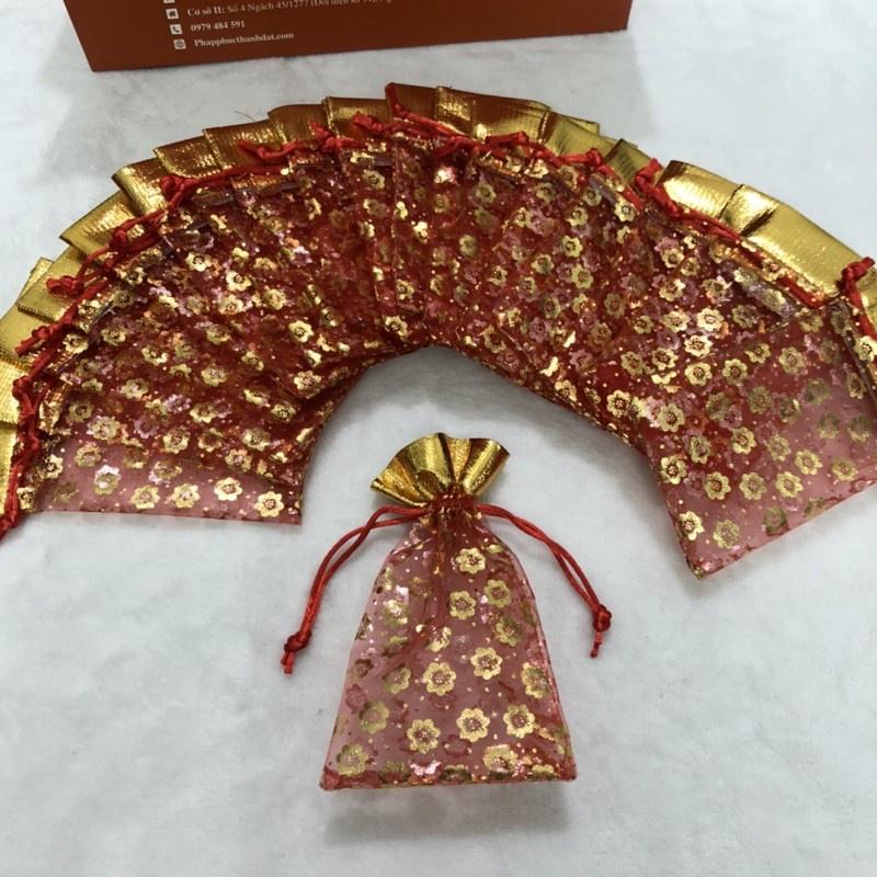 100 Túi gấm đỏ kích thước 9x15cm có dây rút tiện lợi, đựng gạo muối, trang sức đem may mắn tài lộc bình an