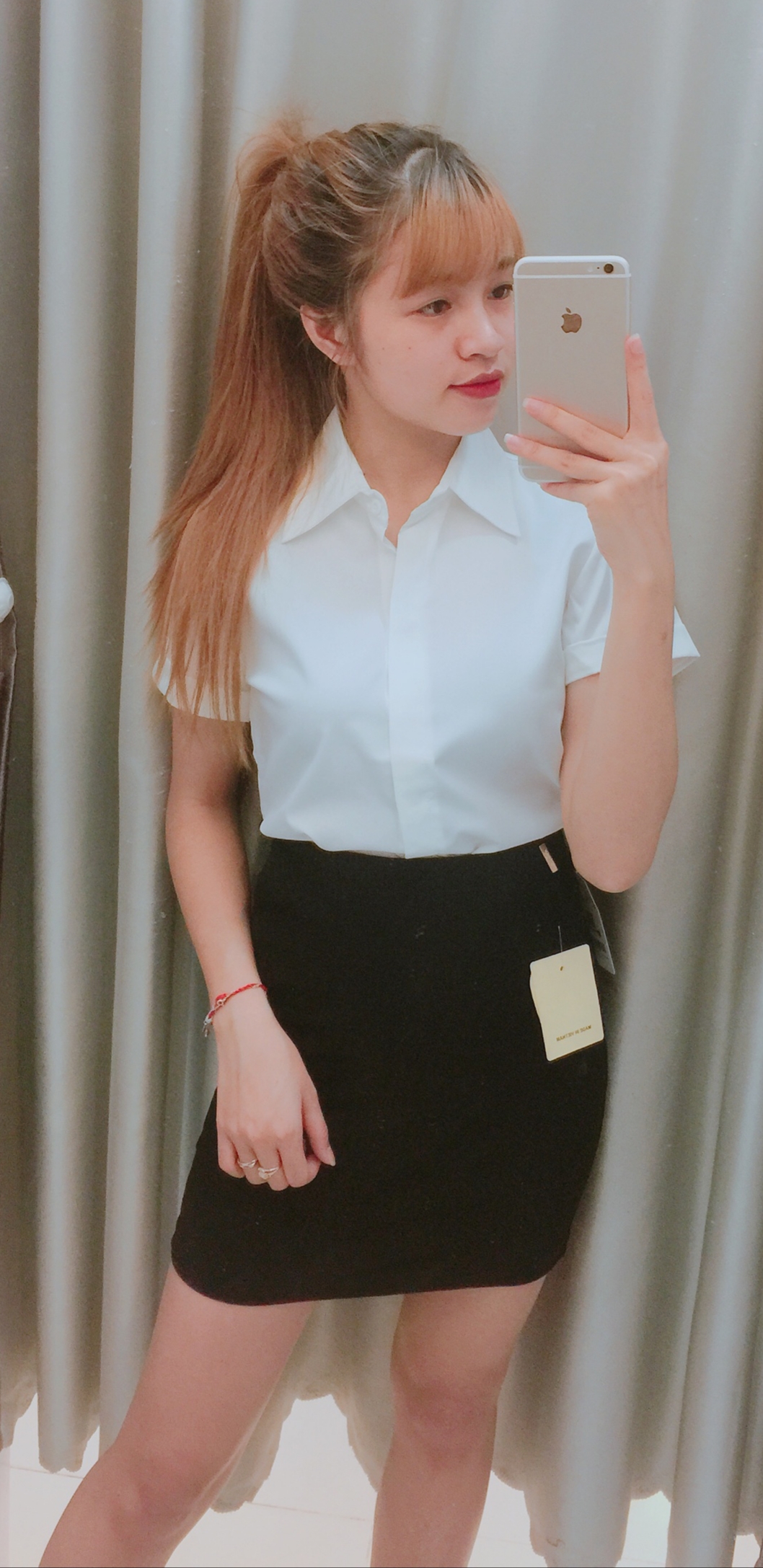 ÁO SƠ MI TRẮNG TAY NGẮN