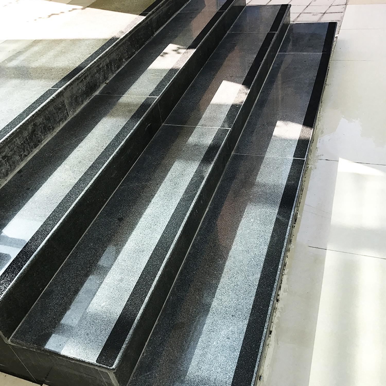 Miếng dán cầu thang chống trượt, băng keo trong suốt chống trượt 15 cái