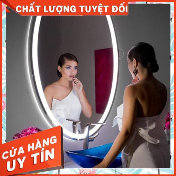 Gương oval bầu dục trang điểm treo tường đèn led cảm ứng thông minh khích thước 60x80 cm - mirror