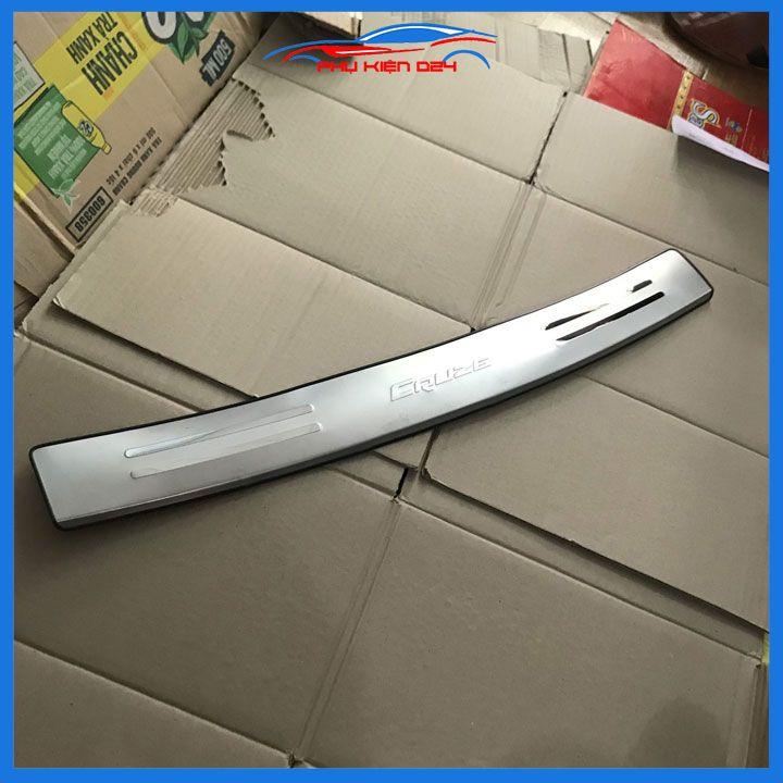 Ốp chống trầy cốp ngoài Lacetti Nhập, Cruze 2009-2010-2011-2012-2013-2014-2015-2016-2017-2018-2019 Inox sáng bóng