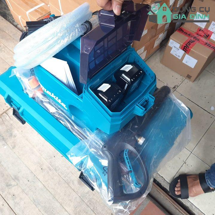 Máy xịt rửa áp lực cao dùng pin DHW080PT2
