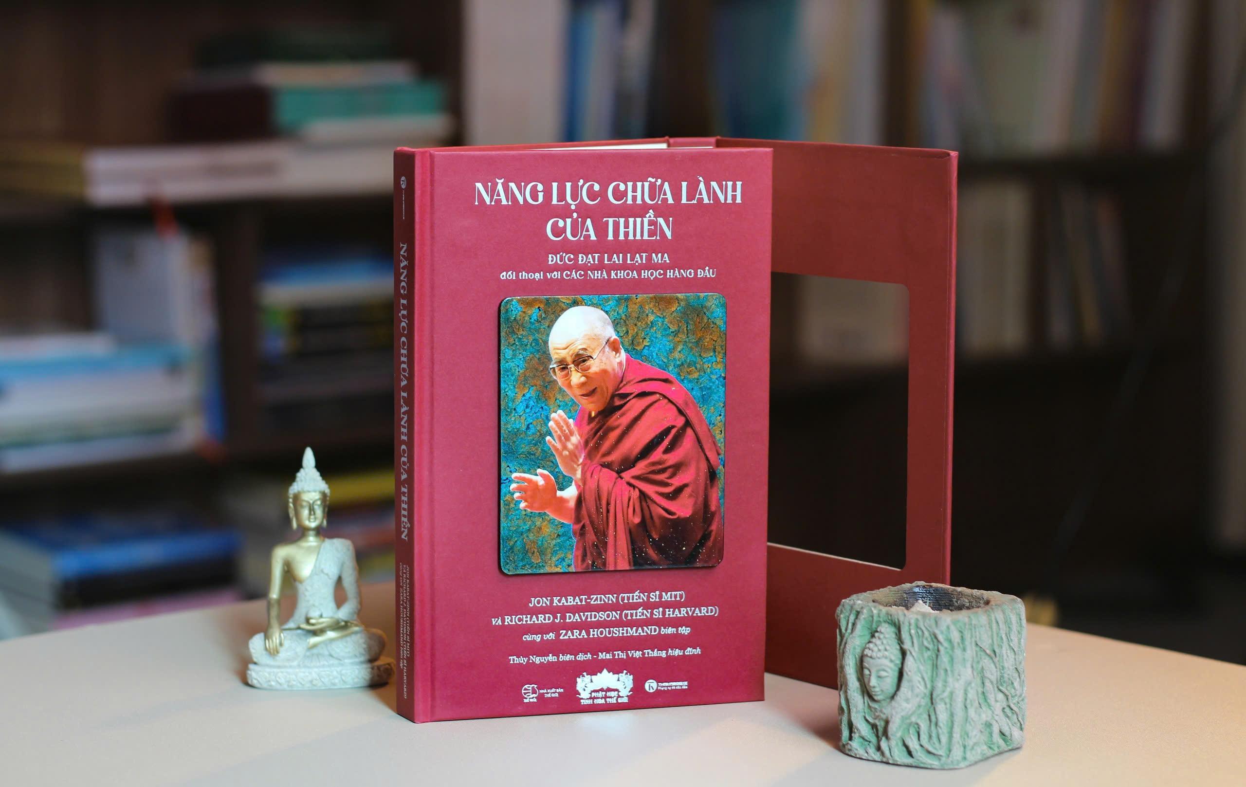 Sách - Năng Lực Chữa Lành Của Thiền - Đức Đạt Lai Lạt Ma Đối Thoại Với Các Nhà Khoa Học Hàng Đầu - Ấn Bản Đặc Biệt