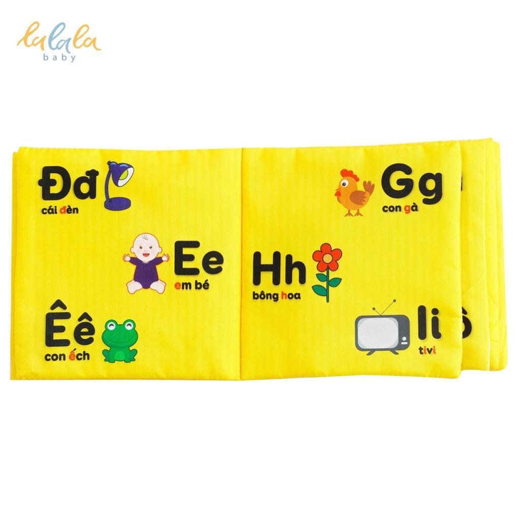 Combo 2 cuốn sách vải Lalala baby, kích thích đa giác quan, kích thước 15x15cm 12 trang
