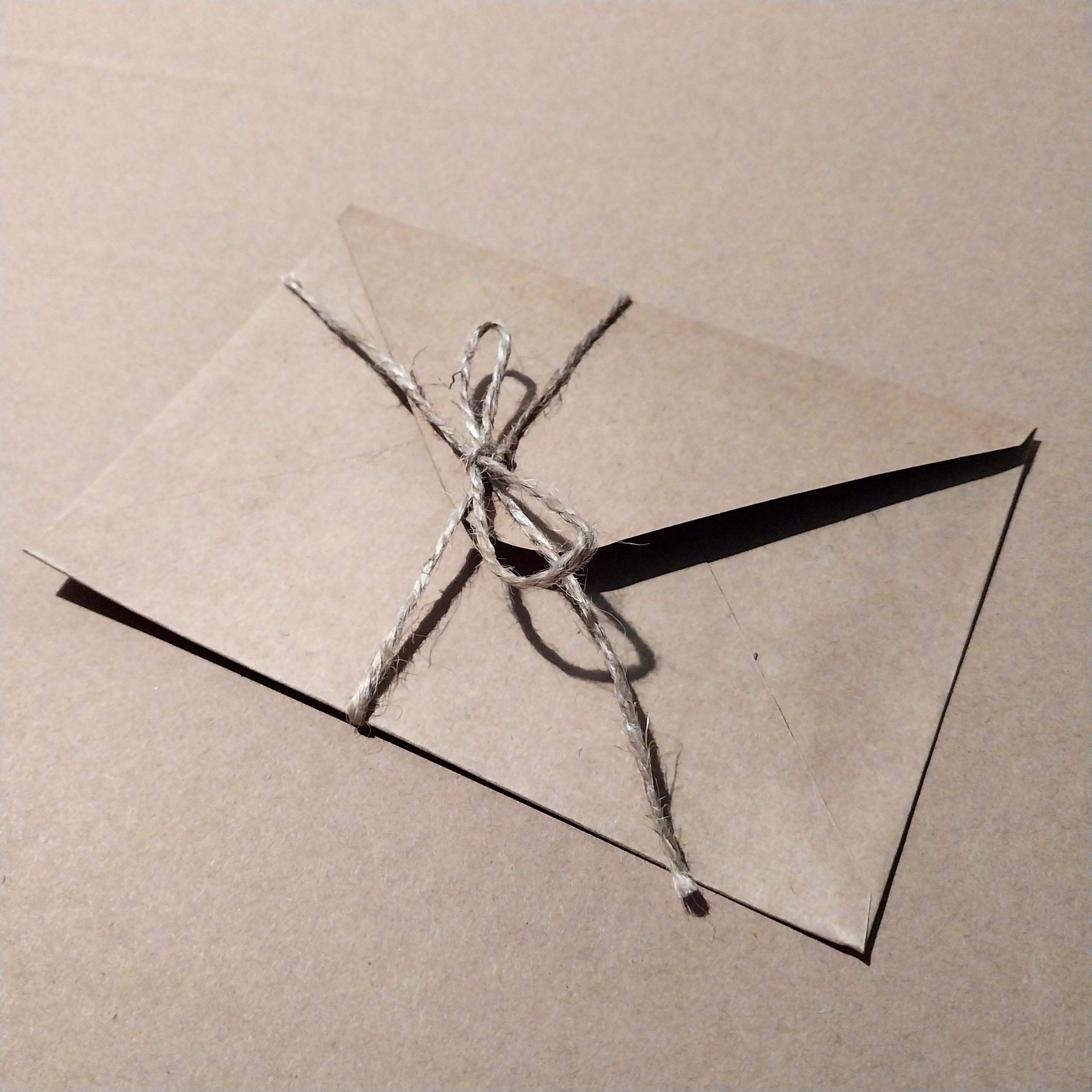 Bao thư kraft nâu , phong bì, thiệp vintage kích thước 11x16 tặng kèm dây thừng và giấy viết thư