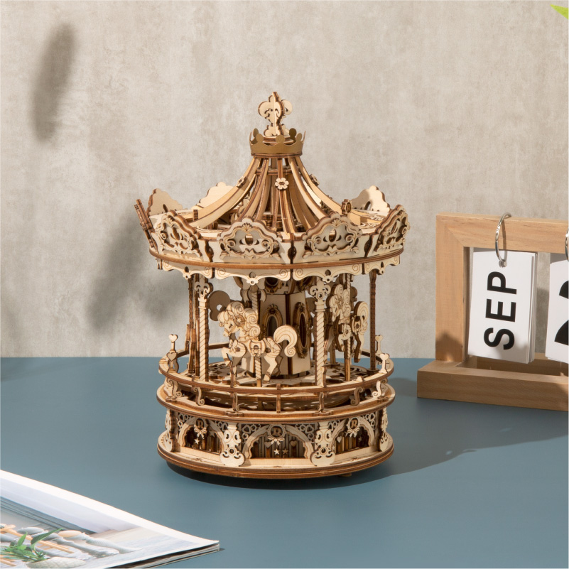 Đồ chơi lắp ráp gỗ 3D Mô hình Hộp nhạc Romantic Carousel AMK62 Mechanical Music Box