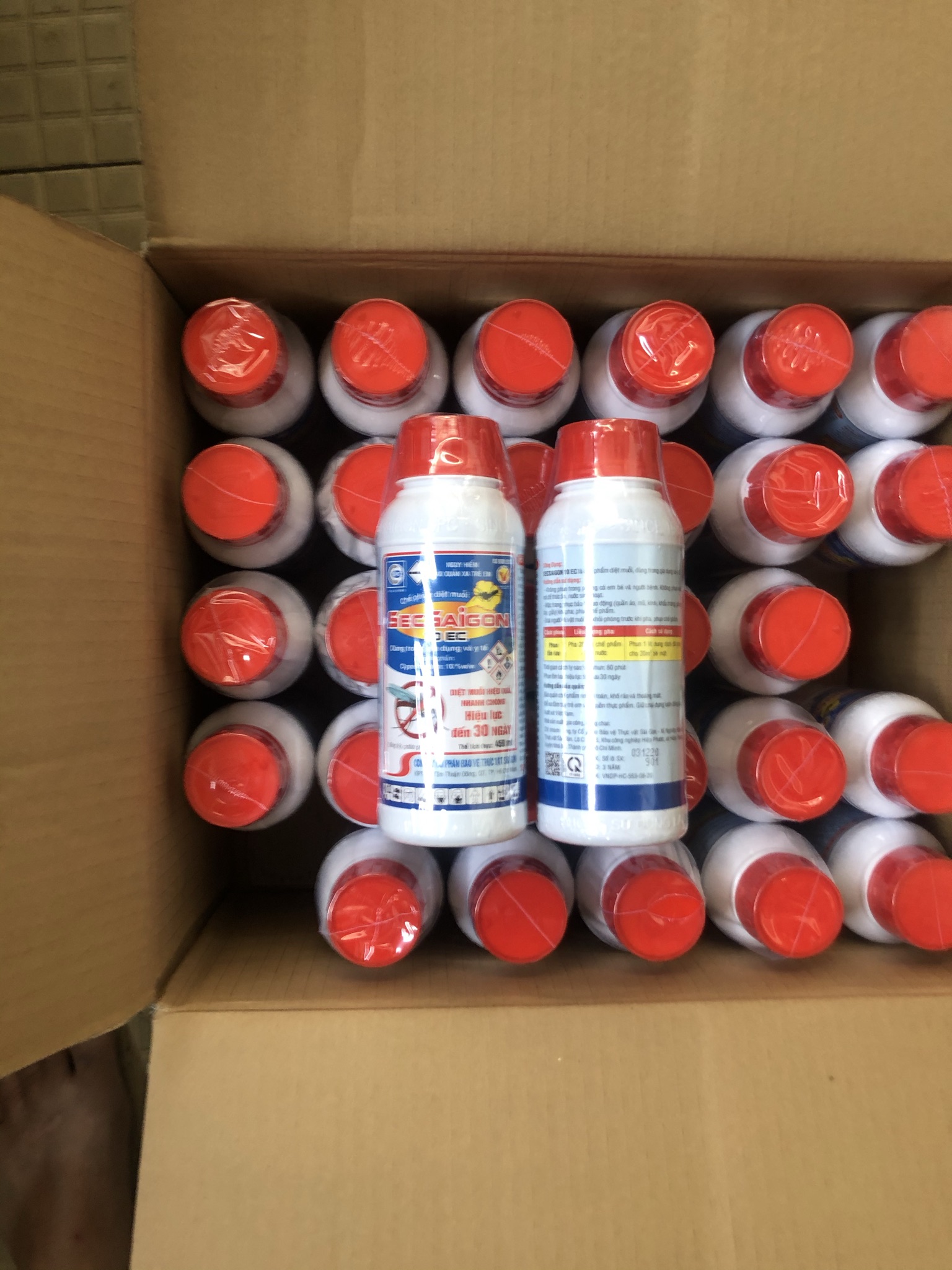 Thuốc diệt muỗi Secsaigon 10EC 480ml phun bên ngoài: cà phê sân vườn, kho bãi, bụi rậm....