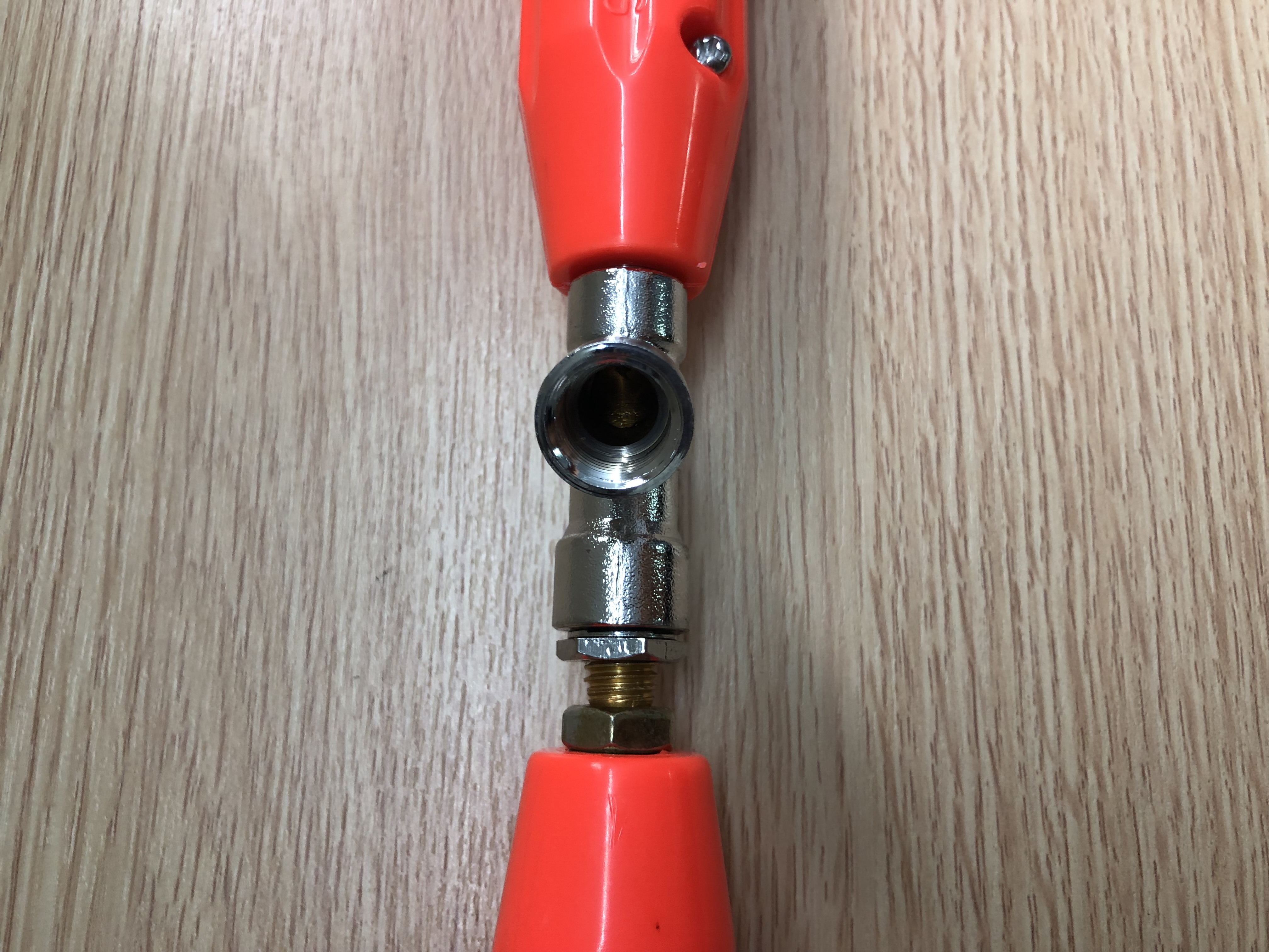 Cần xịt loa đỏ thẳng / xoay 180 độ phun thuốc trừ sâu, xịt rửa xe. Nhiều kích cỡ lựa chọn, hàng đẹp, chất lượng.