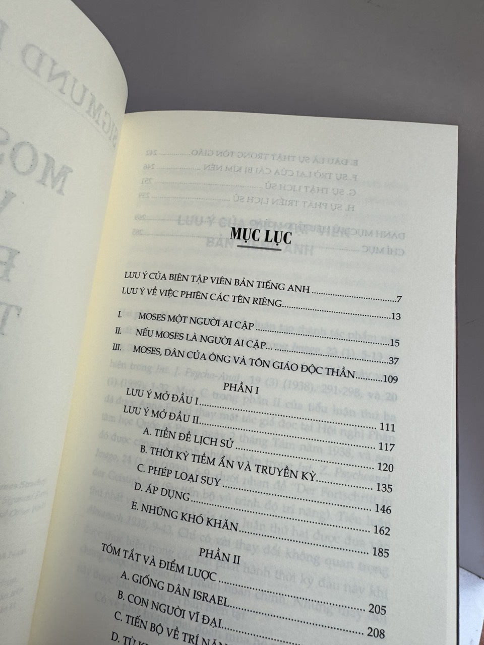 MOSES VÀ ĐỘC THẦN GIÁO - Sigmund Freud - Thanh Khê dịch - Nhã Nam