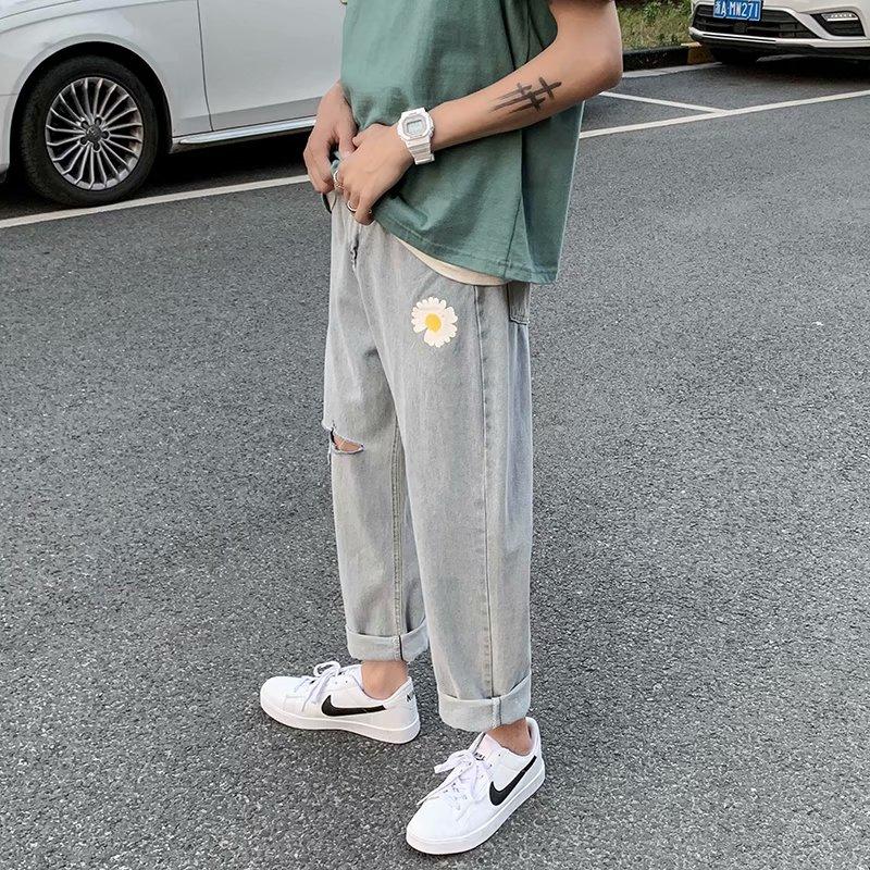Quần Jeans Ống Đứng In Hình Hoa Cúc Cá Tính Thời Trang Cho Nam