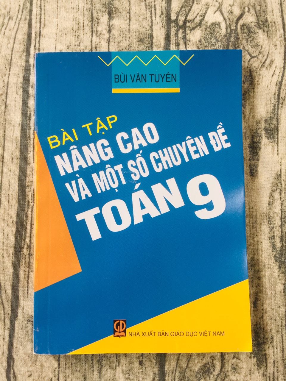  Sách Bài tập nâng cao và một số chuyên đề Toán 9