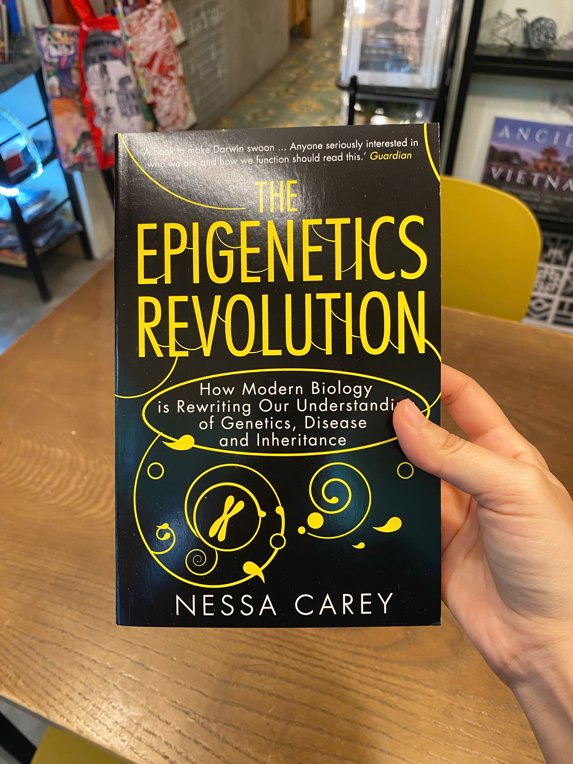 Sách - The Epigenetics Revolution by Nessa Carey | English Nonfiction - Biology Book