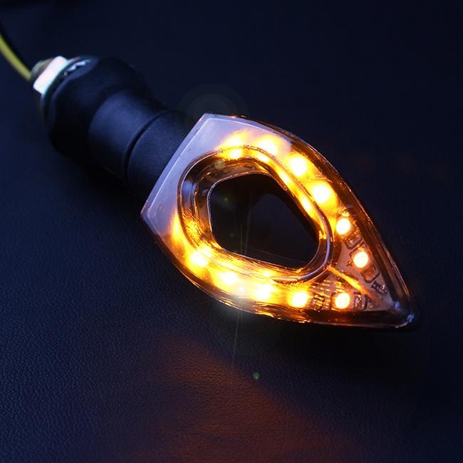 1 cặp đèn xi nhan 12 bóng LED chống nước thông dụng cho xe máy