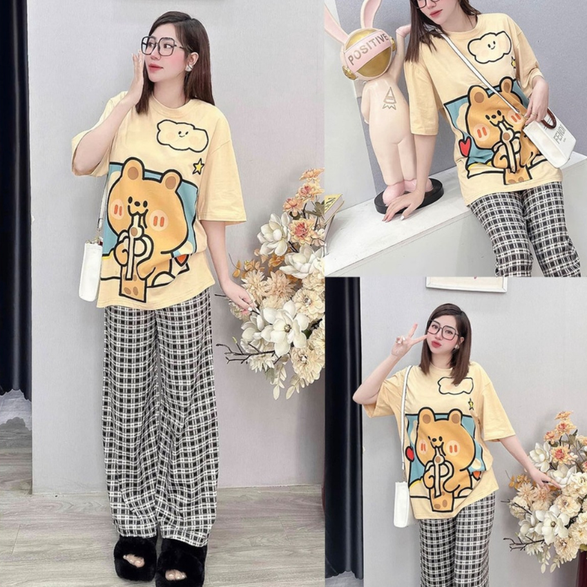 Sét Bộ Nữ SS22, Sét Đồ Nữ Đi Chơi Đẹp In Gấu Vàng, Sét Áo Vải Cotton, Hình In Sắc Nét Và Quần Kẻ Đen Cá Tính
