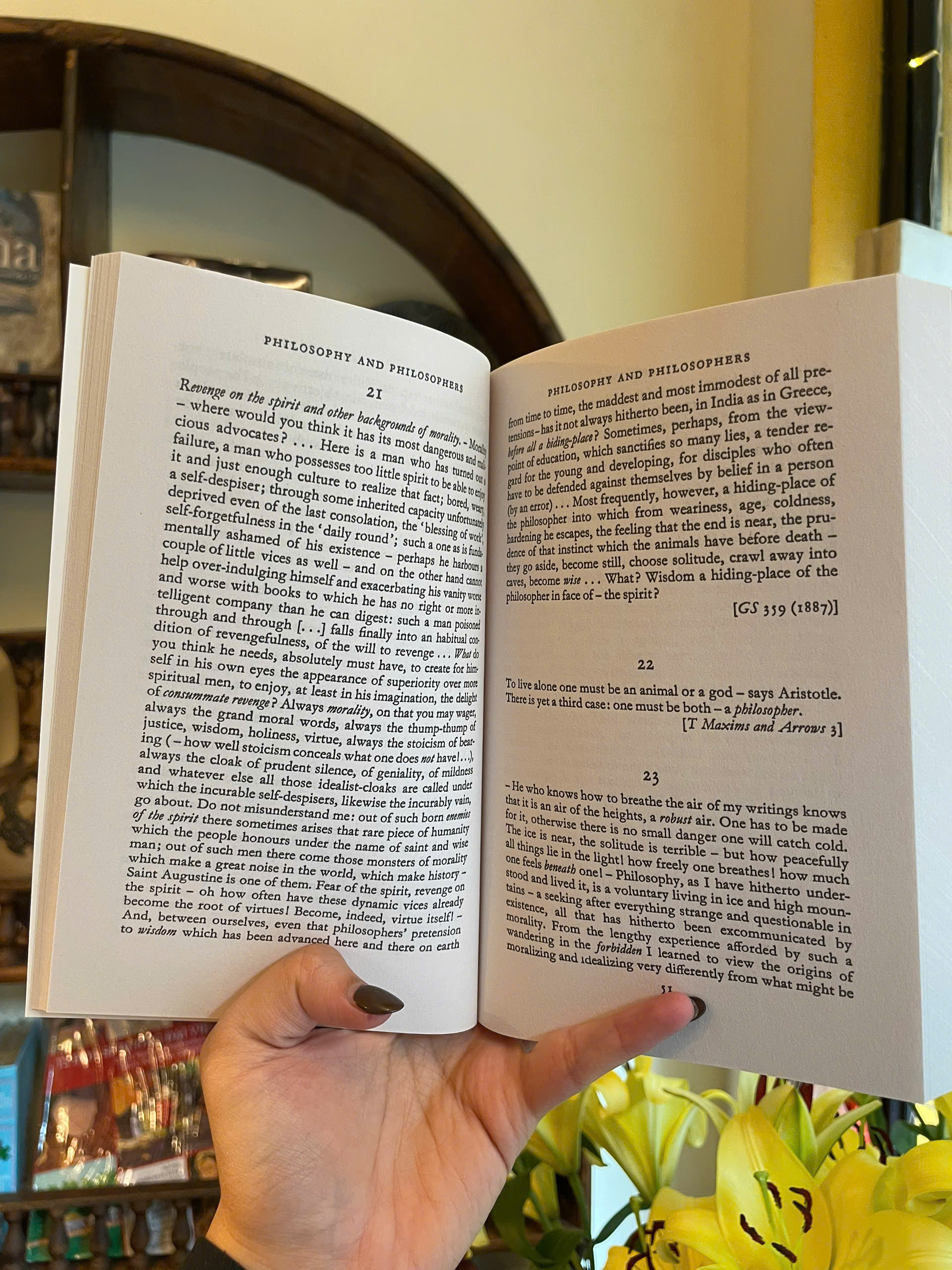 Sách - A Nietzsche Reader by Friedrich Nietzsche | Philosophy / Classics / Ngoại văn Triết học