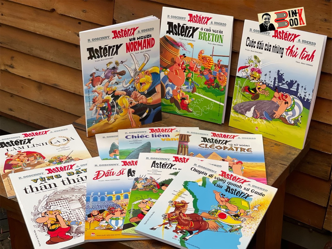 - NHỮNG CUỘC PHIÊU LƯU CỦA ASTERIX  – René Gossiny và Albert Uderzo – NXB Kim Đồng
