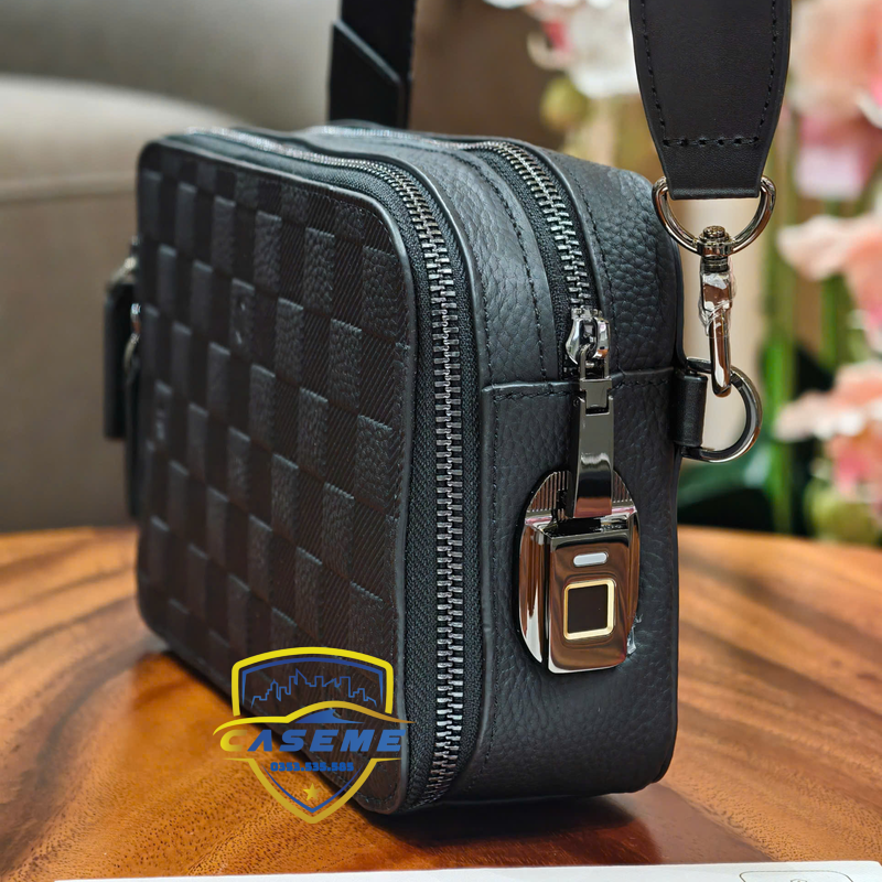 Túi đeo chéo nam WI WU Master da thật khóa vân tay thông minh - Hàng Chính Hãng