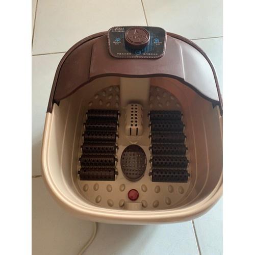 Thùng massage ngâm chân hồng ngoại, Chăm sóc chân, ngâm chân và chống các triệu chứng nghẽn mạch máu