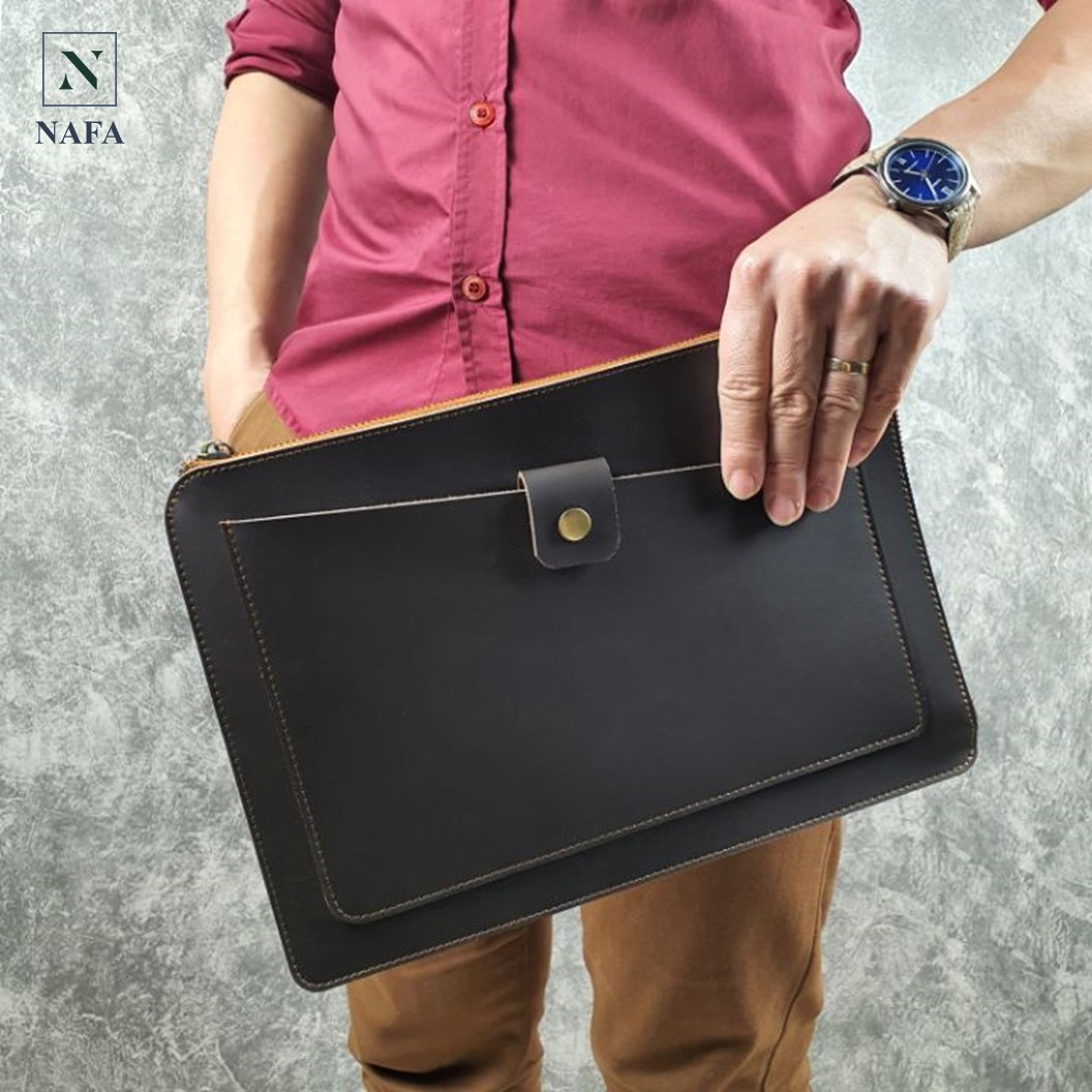 Clutch cầm tay nam, túi đựng macbook, ipad 12inch NAFA CL139 da bò sáp - màu nâu