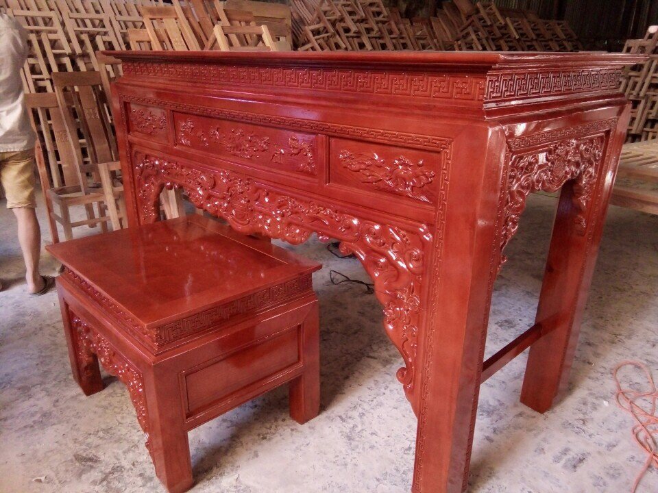 Án gian thờ gỗ sồi nga