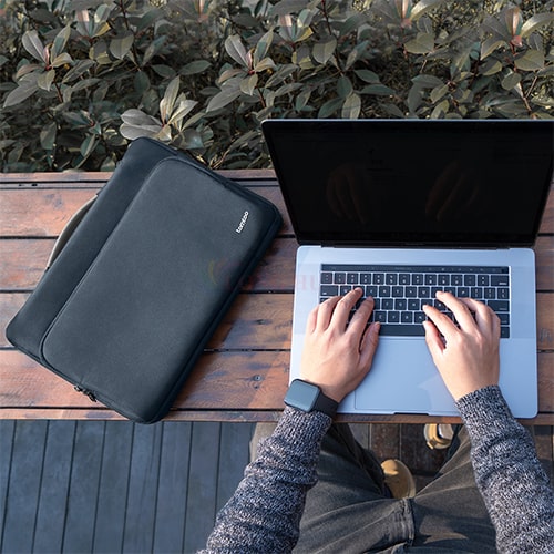 Túi xách chống sốc Tomtoc Versatile-A14 Protective Laptop Sleeve Mbook Pro/Air 13 inch A14-B02 - Hàng chính hãng