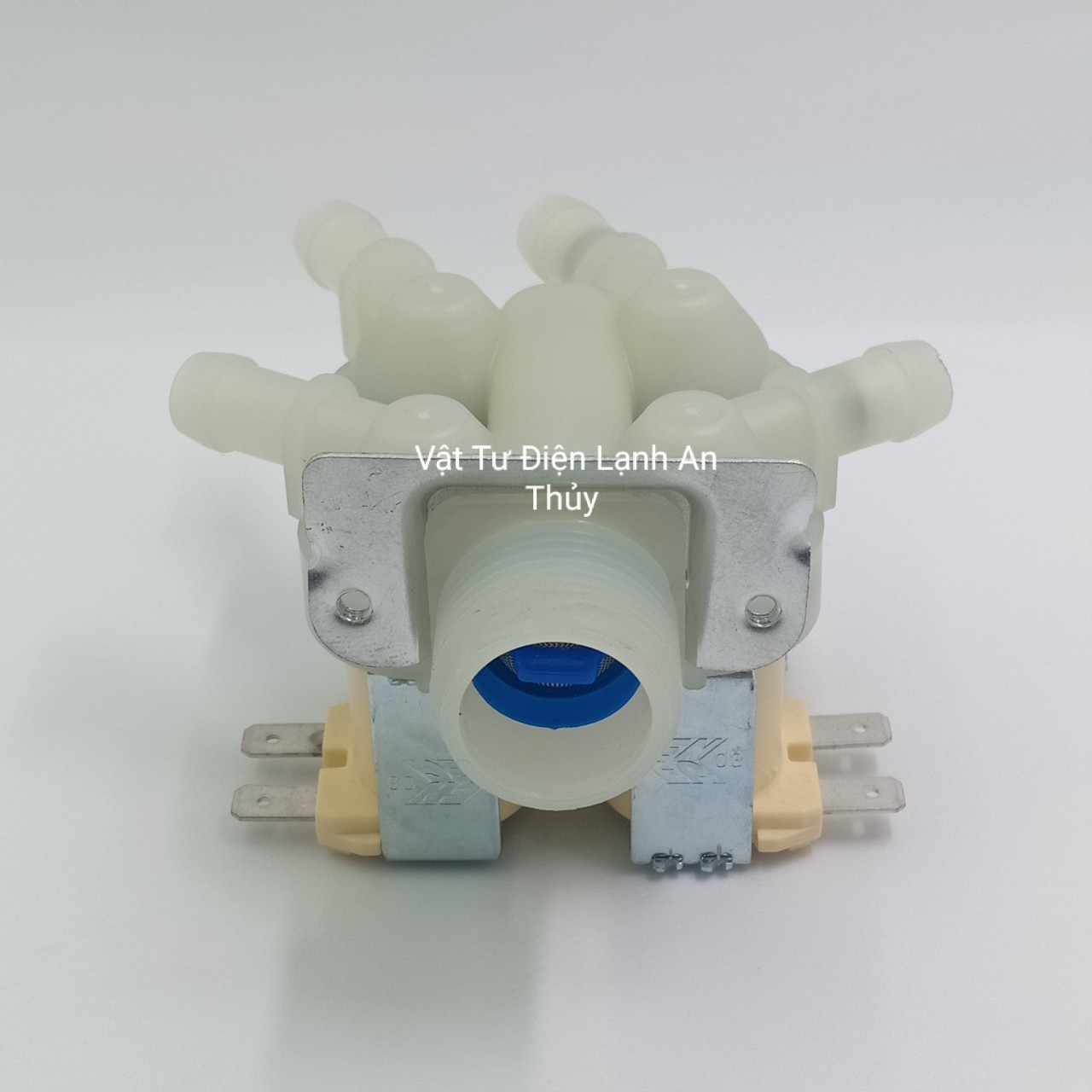 Van cấp nước 4 máy giặt L G 220V