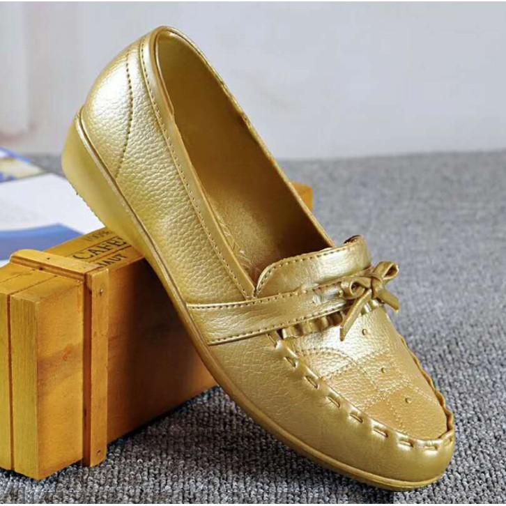 Giày búp bê gắn nơ nhựa dỏ mặc đi mưa