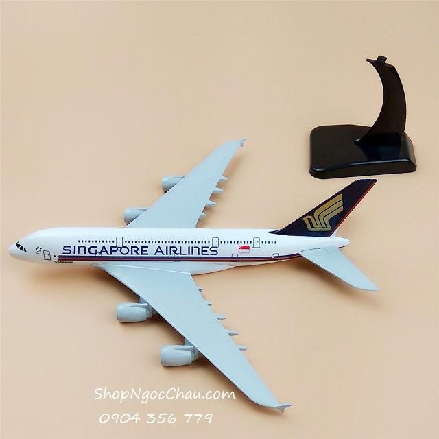 Mô hình máy bay tĩnh Airbus A380 Singapore  Airlines 20cm