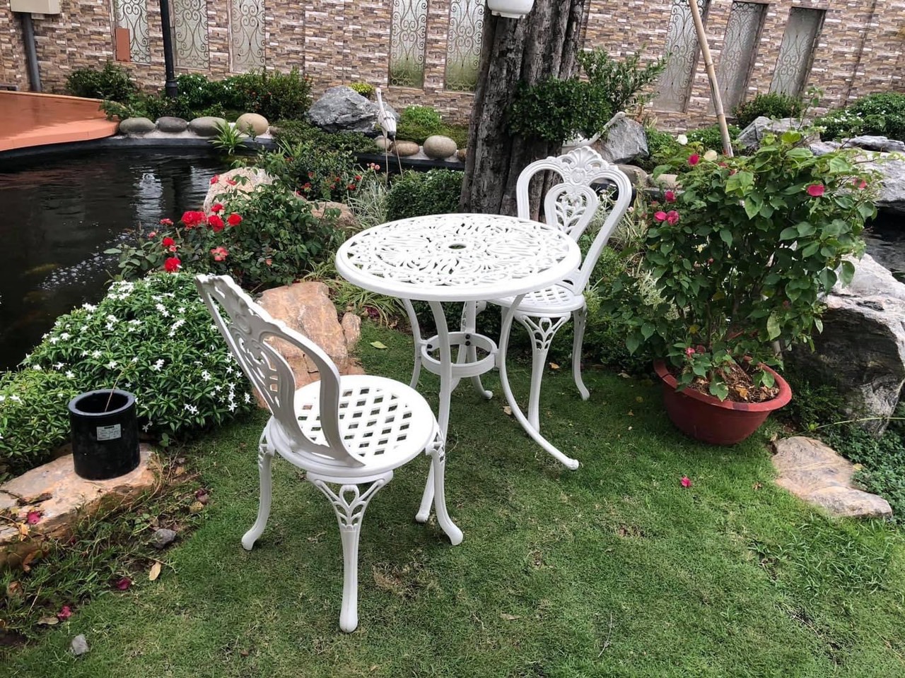 Bộ bàn ghế nhôm đúc 1 bàn hai ghế