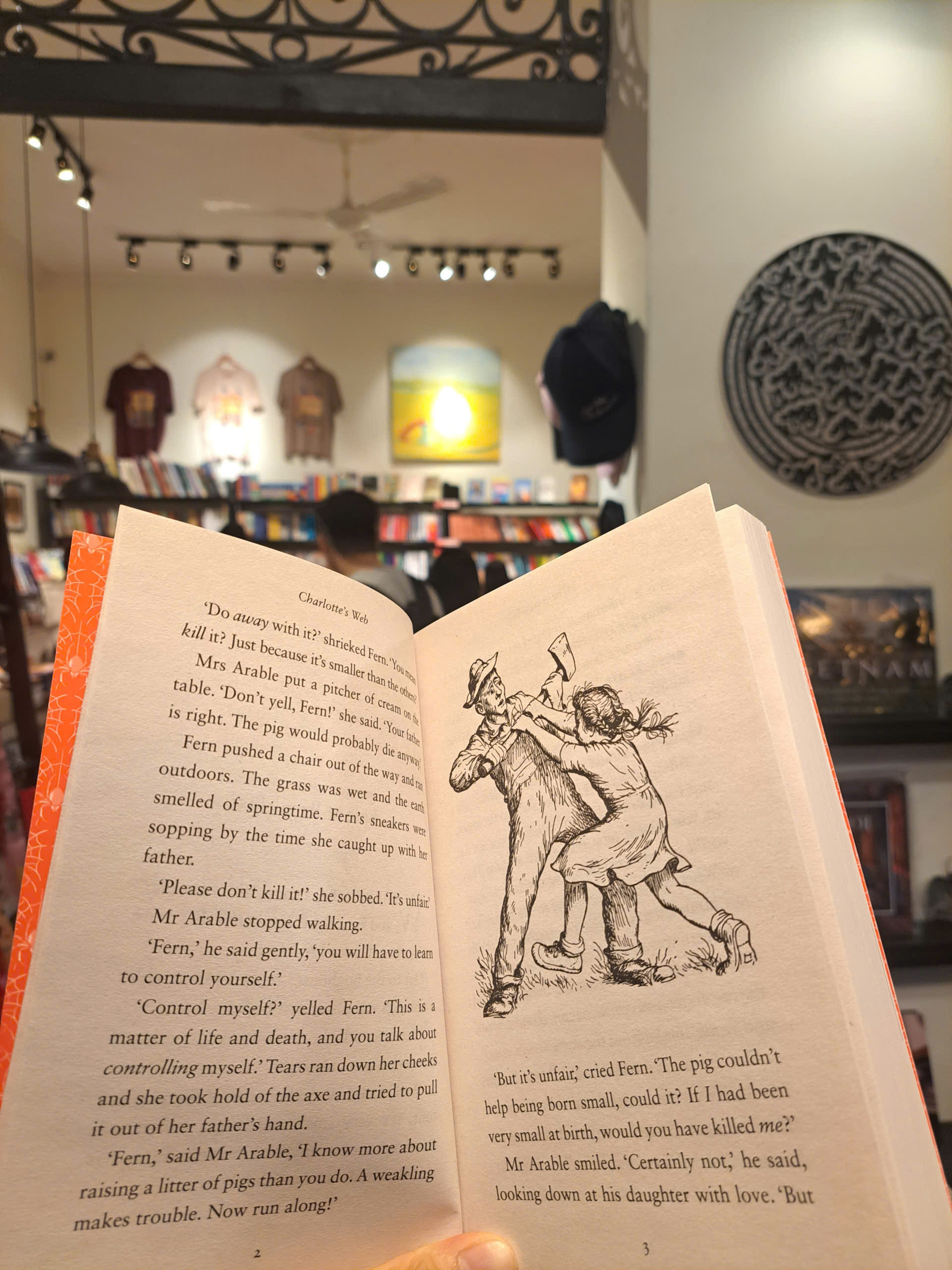 Sách - Charlotte's Web by E.B. White | Classics / Childrens Novel / Văn học Thiếu nhi Tiếng Anh