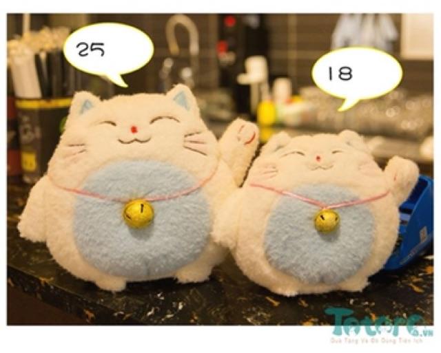 Thú bông mèo may mắn dơ tay lông xù