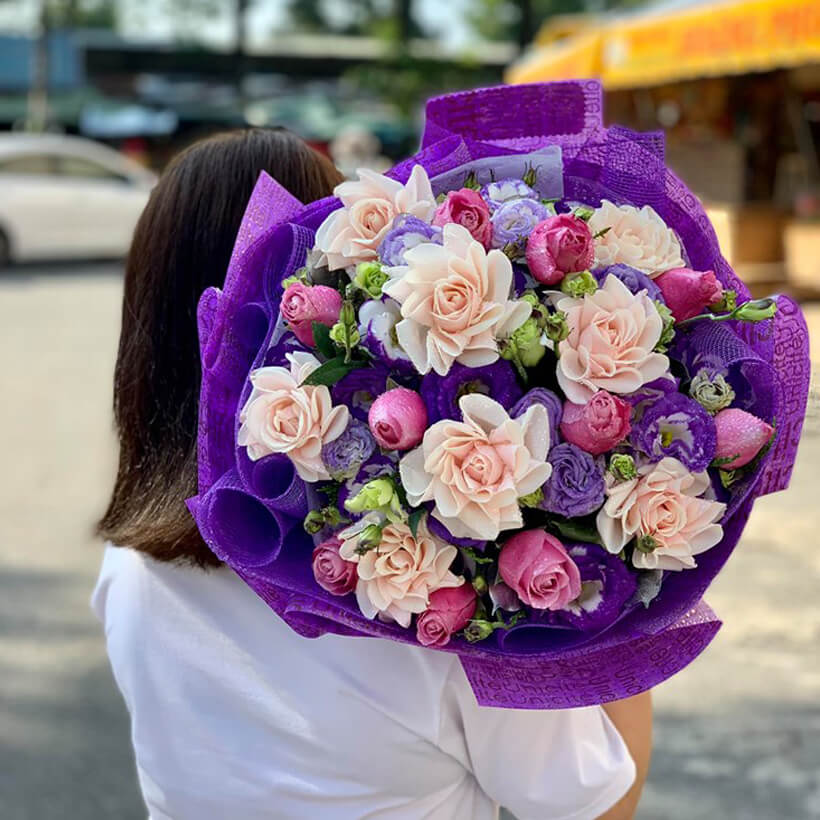 Bột cắm hoa cắt cành Longlife SG của Israel - Food For Cut Flower , giúp shop hoa bảo quản hoa tươi lâu và không thay nước, cắt tỉa gốc hay hạn chế thay hoa định kỳ theo tuần