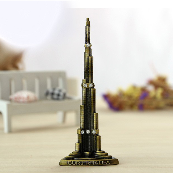 Mô hình nhà chọc trời Burj Khalifa cao 22 cm (Màu Vàng Rêu)