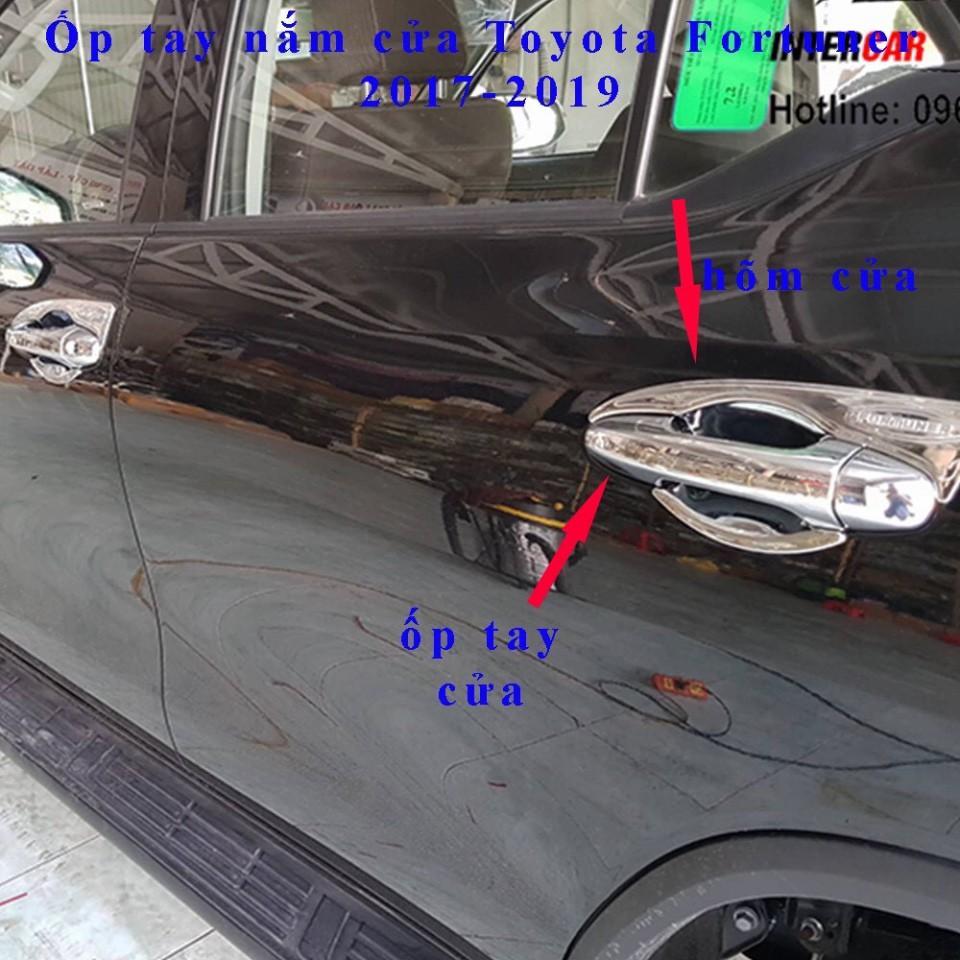 Ốp tay hõm cửa mạ crom loại dày-ốp trang trí tay nắm. hõm cửa xe ô tô dành cho TOYOTA FORTUNER 2017-2021